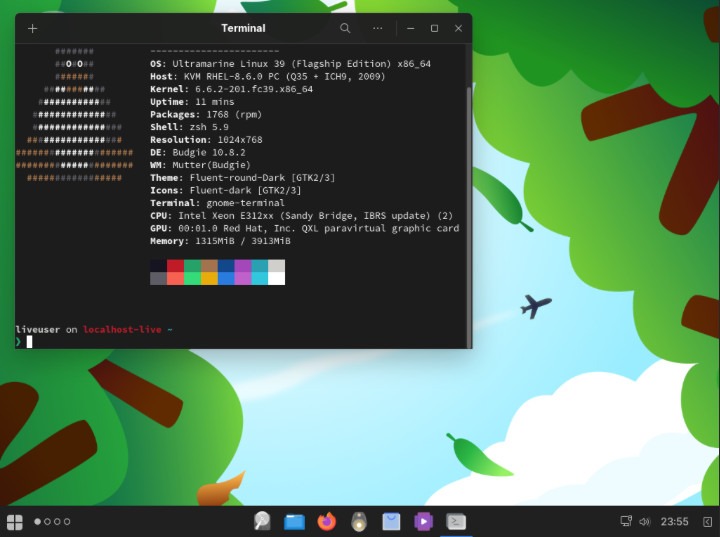 A screenshot of the Ultramarine Linux desktop.