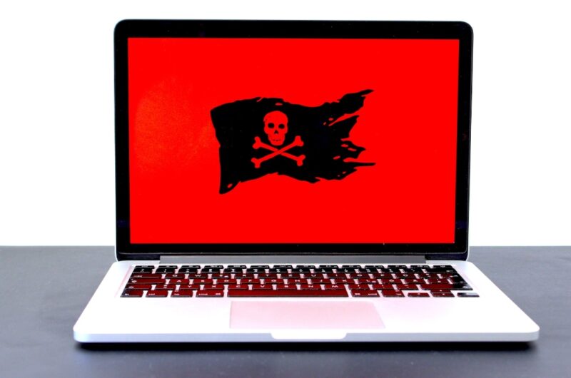 Laptop with red screen