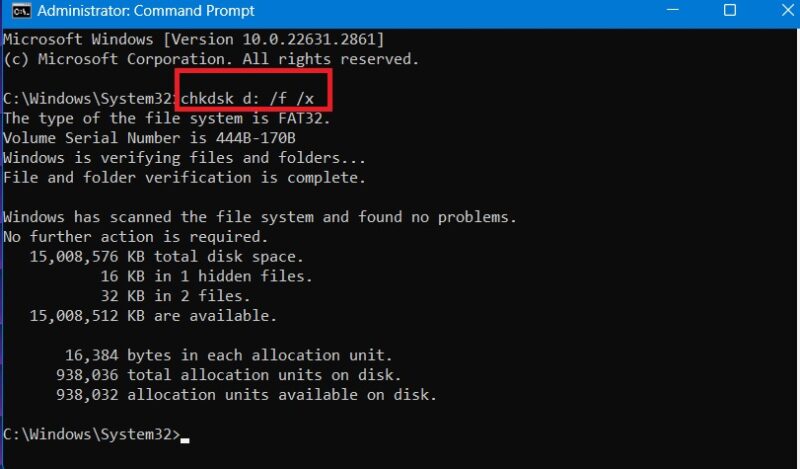 Chkdsk scanning of a USB drive with letter D in Windows Command Prompt.