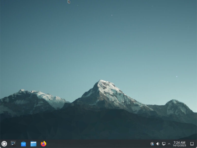 A screenshot showing the default KDE Plasma desktop.