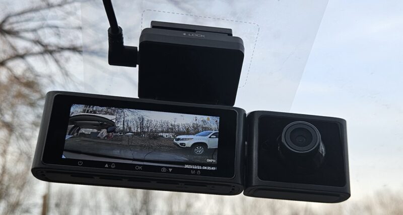 Using the dash cam after installation.
