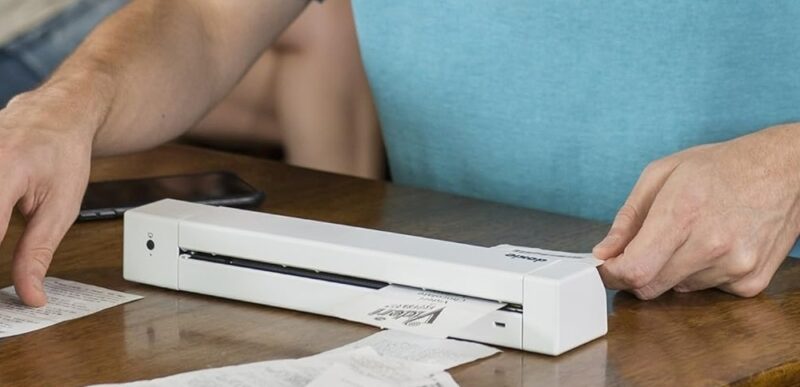 Using the Doxie Go SE portable scanner for receipts